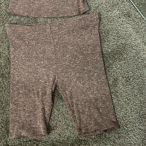 Two Piece Set - Picture 3 of 4